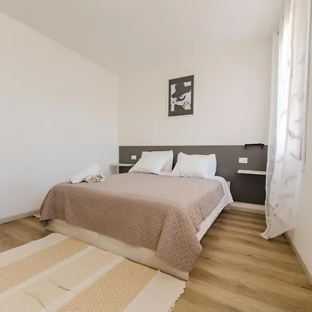 Colline Di - Free Parking & Wi-fi Konukevi 3*