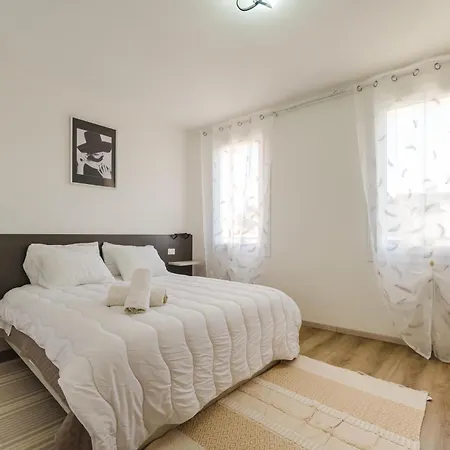 Colline Di - Free Parking & Wi-fi 3* Castelcucco
