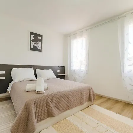 Colline Di - Free Parking & Wi-fi 3*