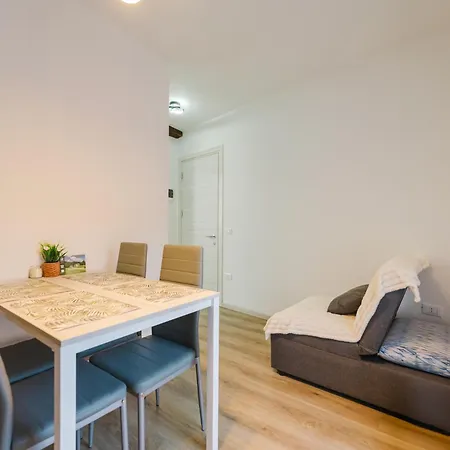 Colline Di - Free Parking & Wi-fi 3* Castelcucco