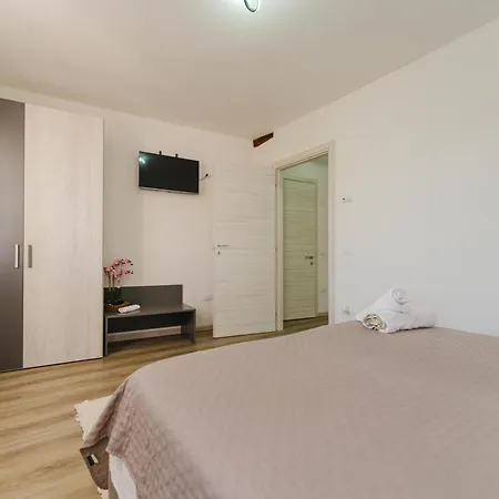 Guest house Colline Di - Free Parking & Wi-fi